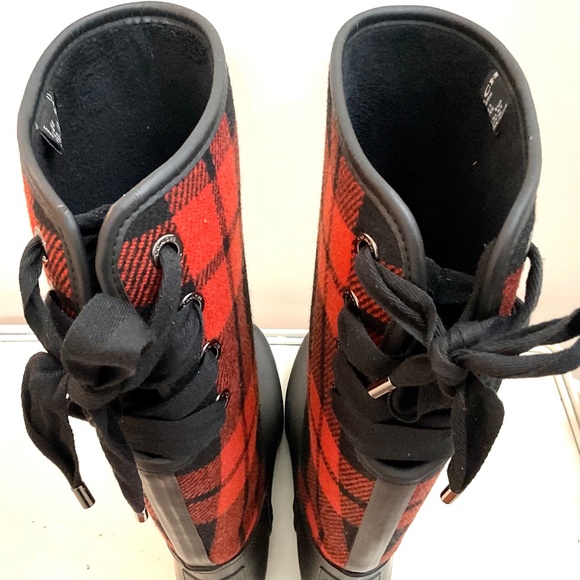 Coach Tristee Back Lace Up Fleece Lined Buffalo Plaid Rain Rubber Boots Size 10B - Picture 12 of 16
